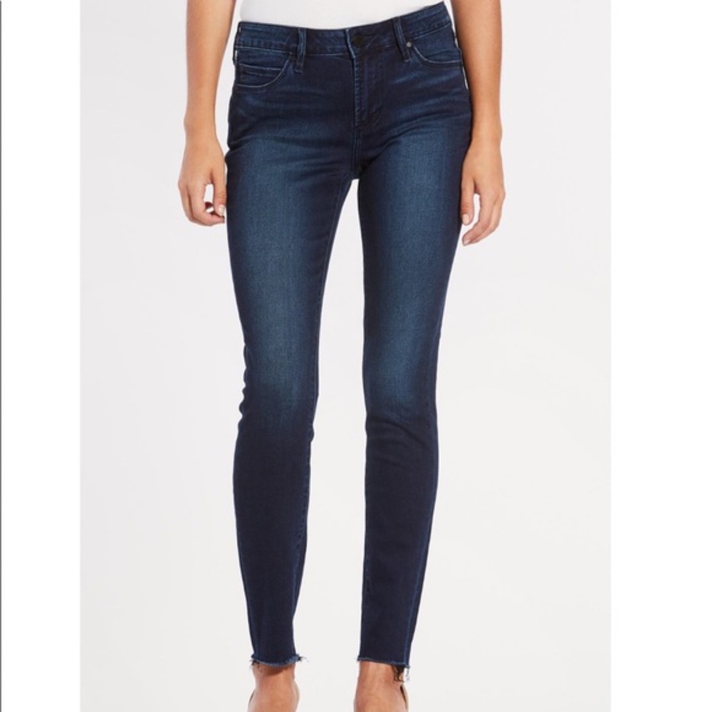 Articles of Society Dark Blue Carly Cut Off Hem Skinny Jeans Size 26
